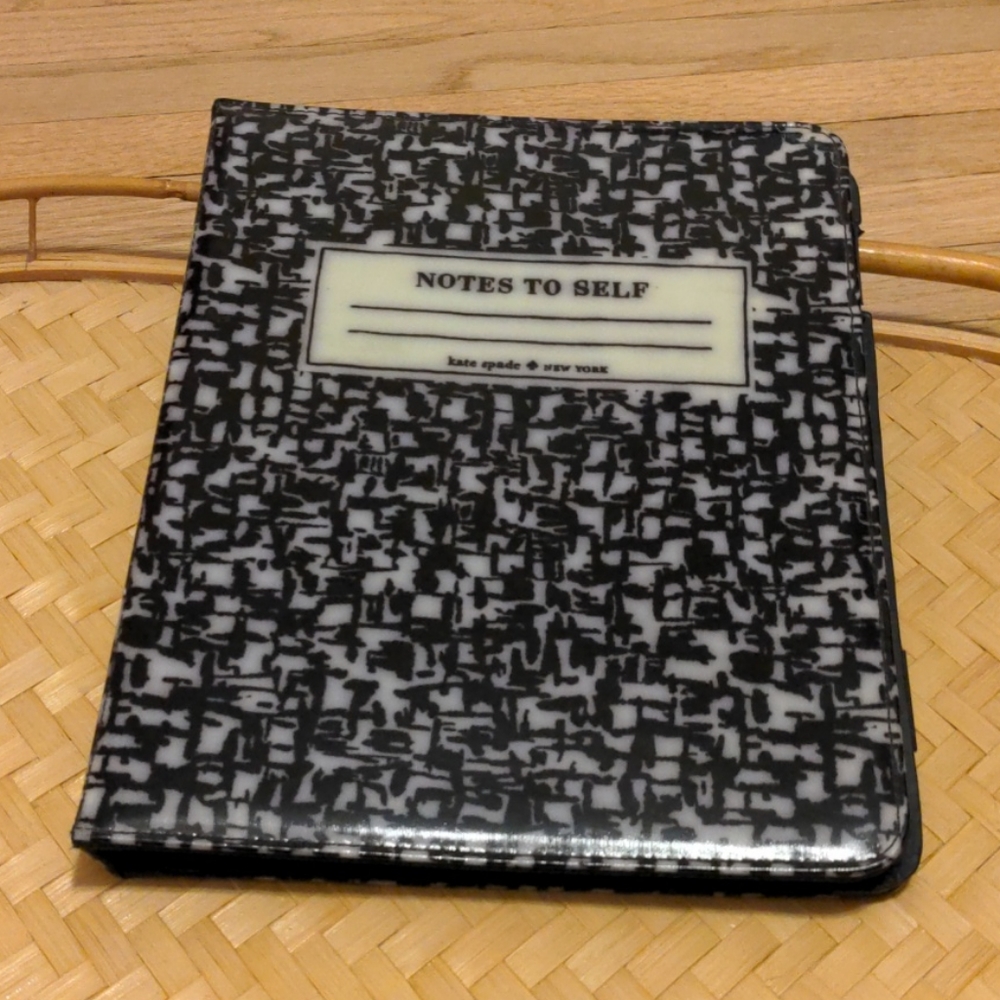 Kate Spade iPad hard cover/sleeve